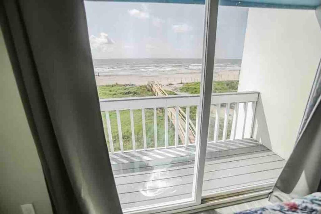 Beachfront Retreat! 3 Steps To Walkover! Surfside Beach Exterior foto